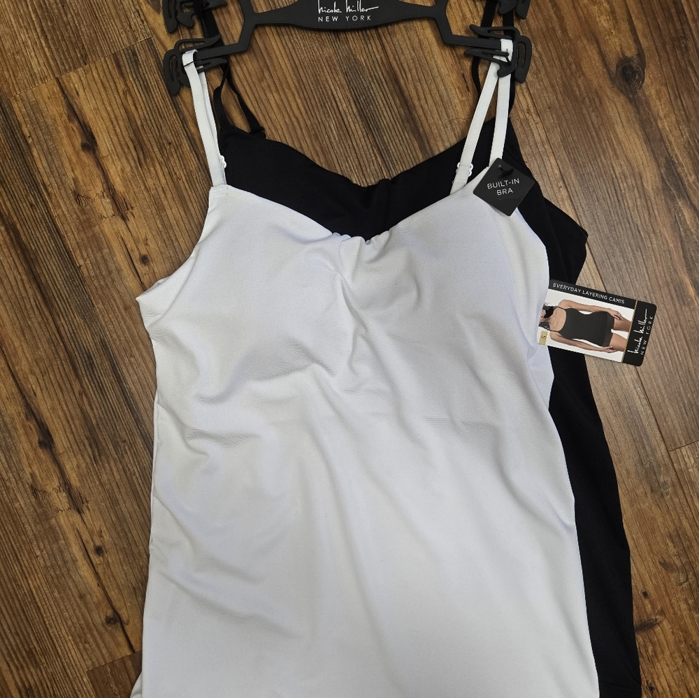 nicole miller set of 2 tanks nwt black white built in pads adj.strap soft silky